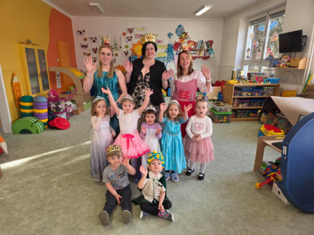 Uspořádali jsme si bál